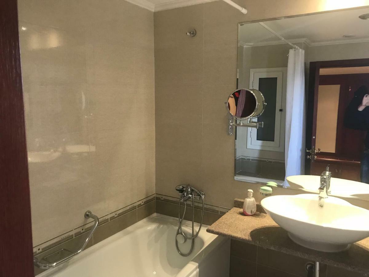 Apartment In Downtown Complex Банско Экстерьер фото