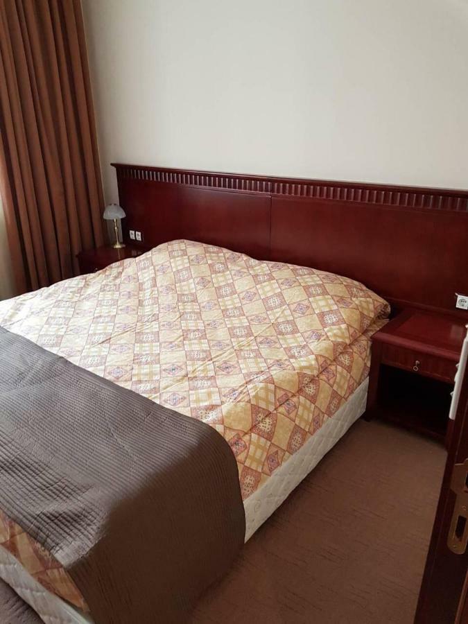 Apartment In Downtown Complex Банско Экстерьер фото